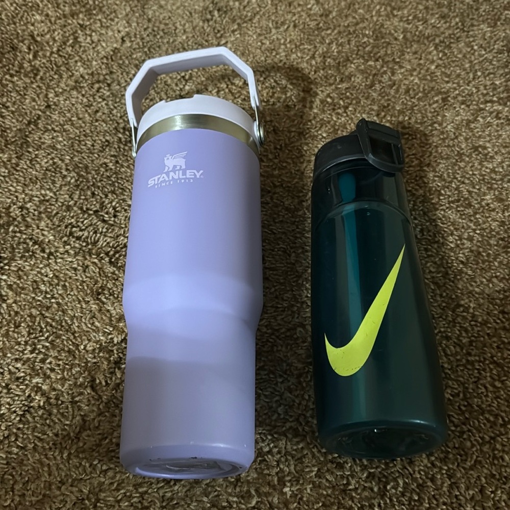 Stanley tumbler 

*******Please note: Nike water bottle no longer available
